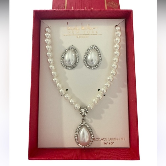 NIB Nicole Miller Occasion Crystal Trim Pearl Pendant Necklacece & Earri… - Picture 4 of 4
